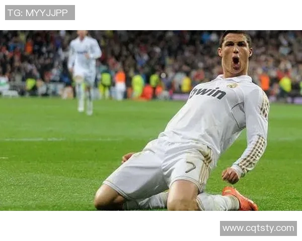 玛巴特与迪赫弗的精彩对决揭示足球战术的较量与激情碰撞